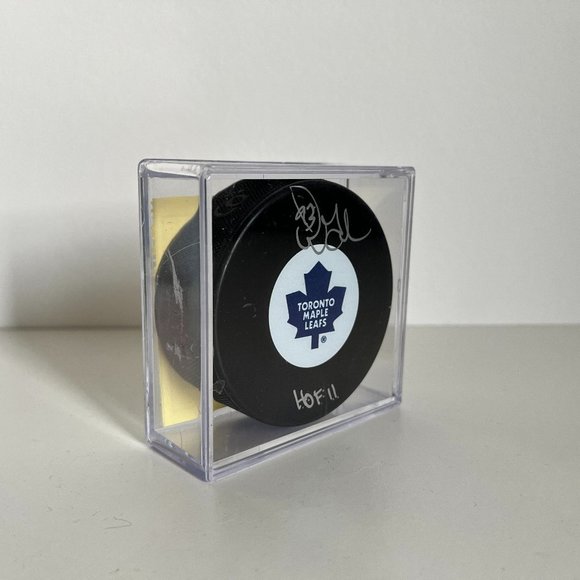 SOLD- Doug Gilmour NHL Toronto Maple Leafs Autographed Puck with HOF Inscription - Picture 1 of 4